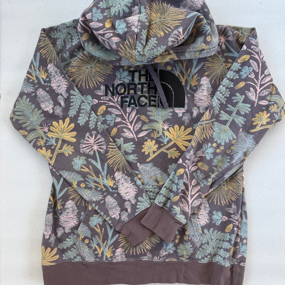 The North Face All-Over Floral Hoodie - Picture 2 of 8